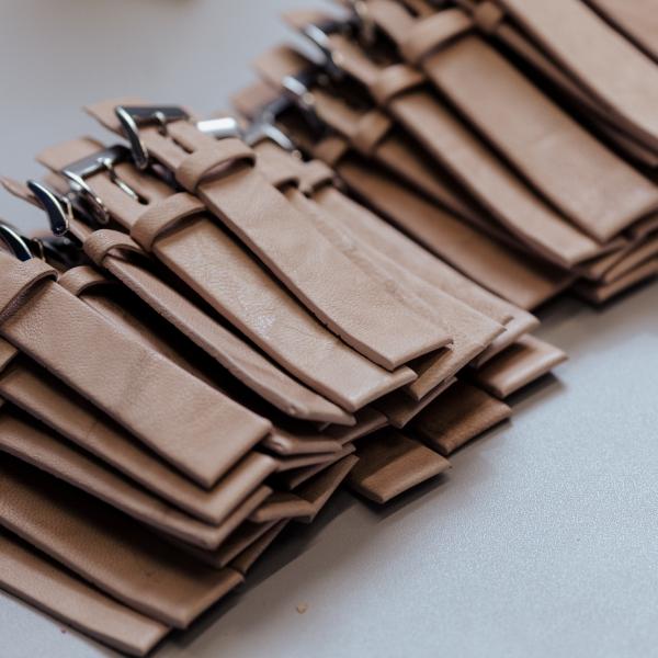 italian watch straps manufacturers