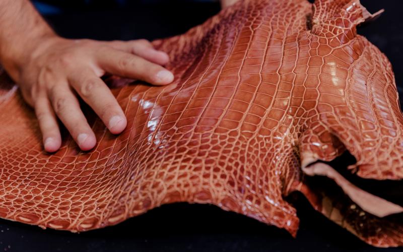 leather strap manufacturer